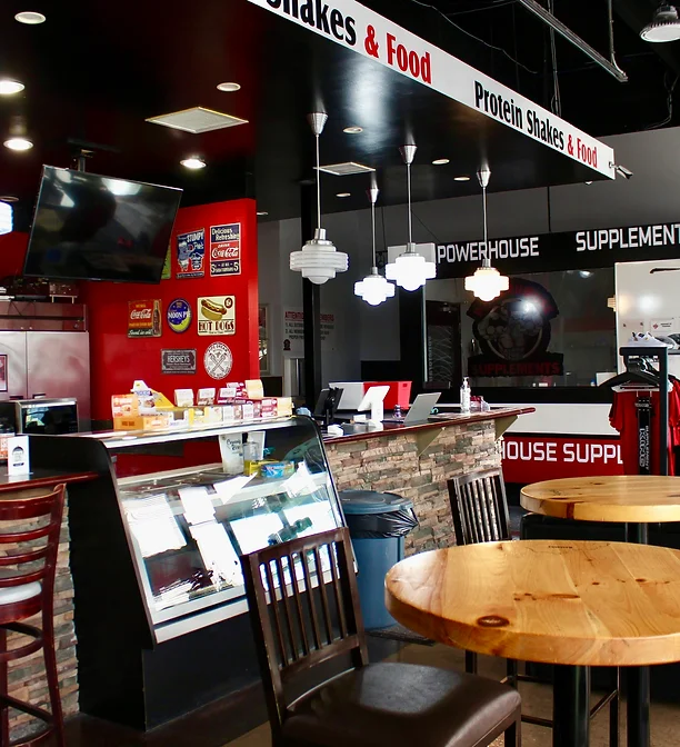 The juice bar and lounge at the NE gym